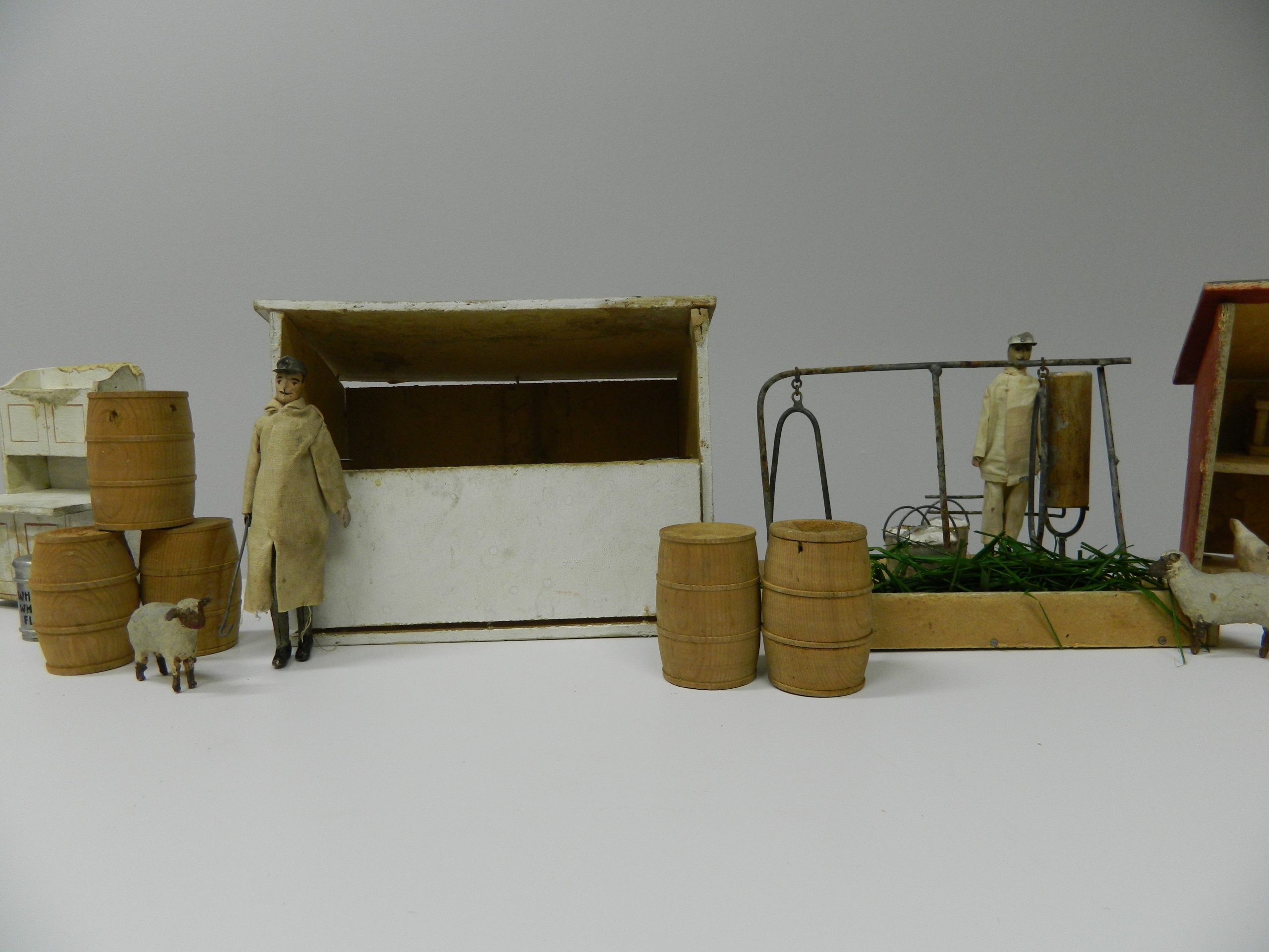 Model farm layout - horse shed and milking station